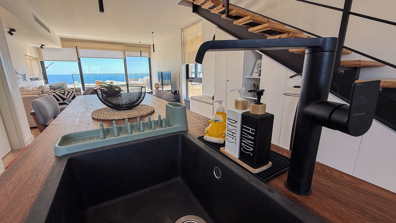Kitchen counter with a sea view